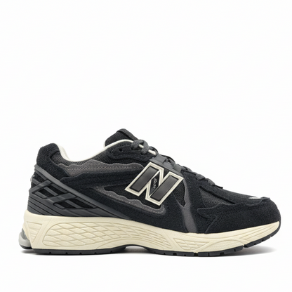 New Balance 1906R “Black-Grey”