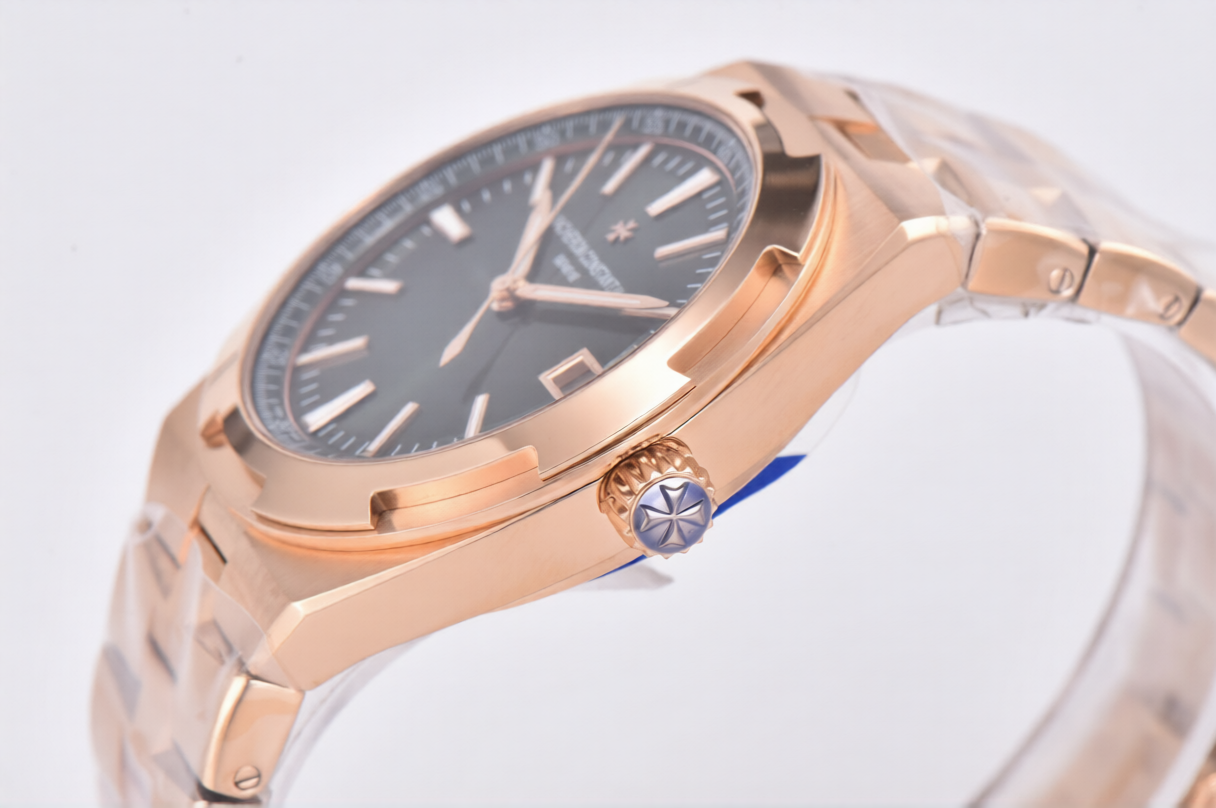 Vacheron Constantin Overseas 41mm Rose Gold Bracelet Green Dial
