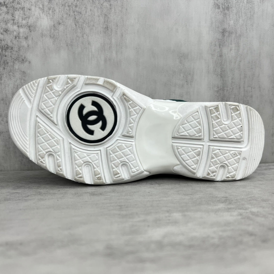 Chanel 22A "White-Green-Orange"