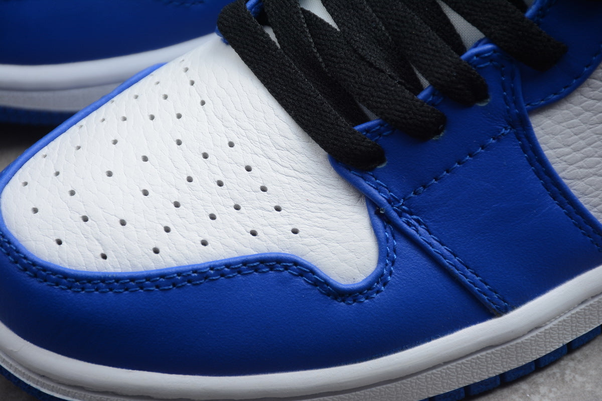 Air Jordan 1 Low "Hyper Royal"