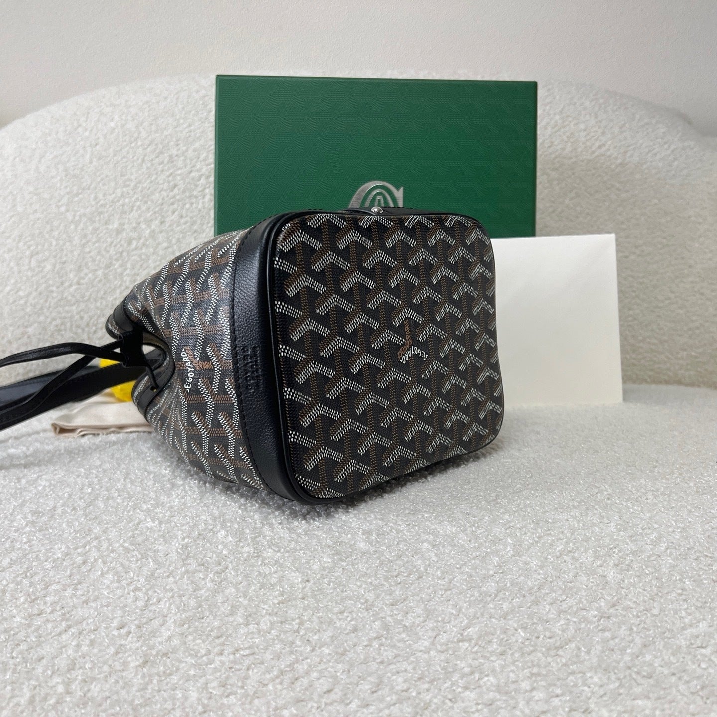 Goyard Petit Flow Bucket Bag