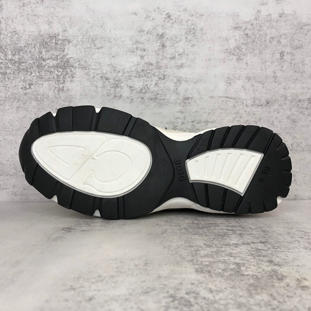 Dior B30 "Green-White"