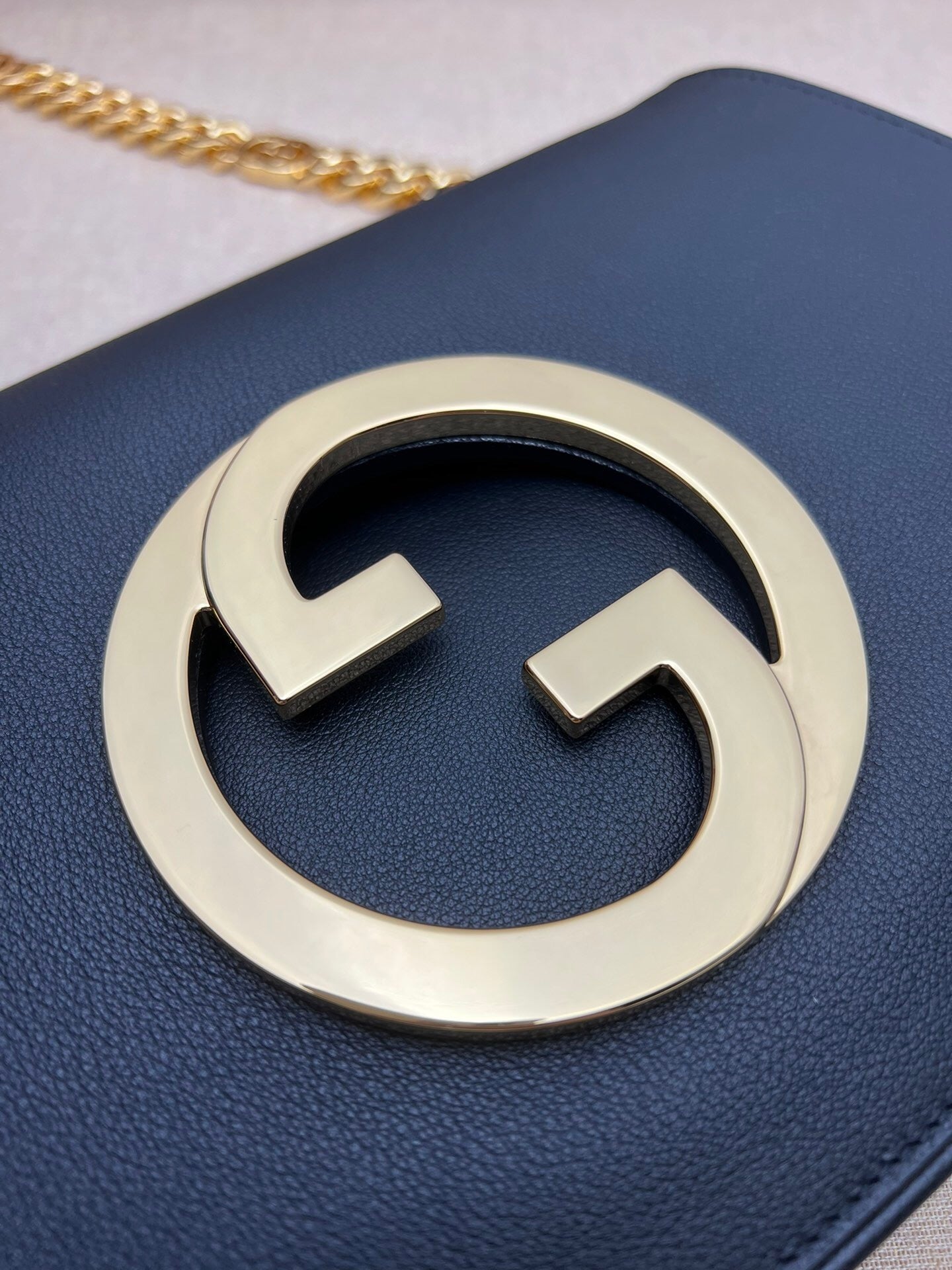 Gucci Blondie Shoulder Bag