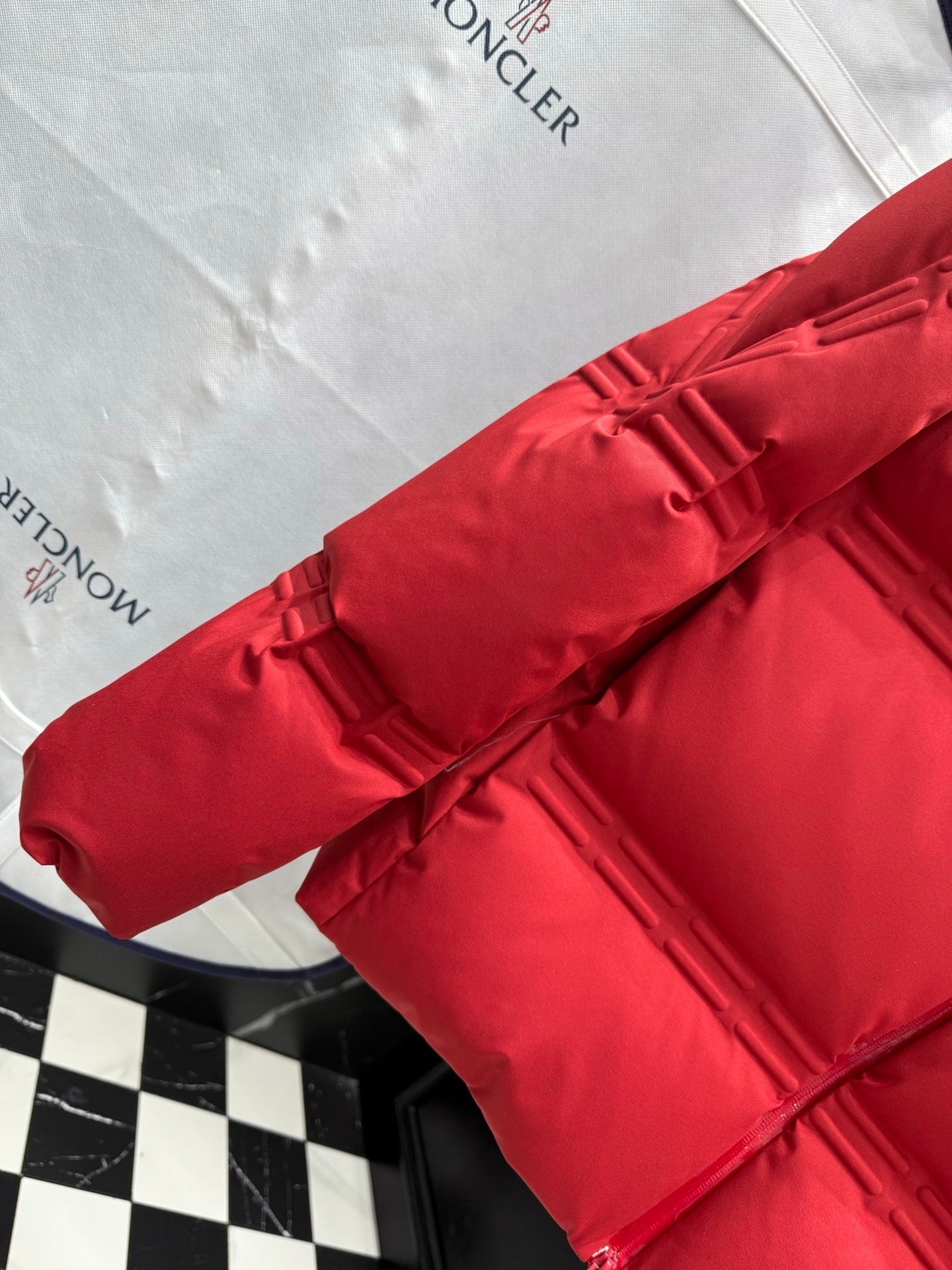 Moncler x A$AP Rocky Rally Short Down Jacket "Red"