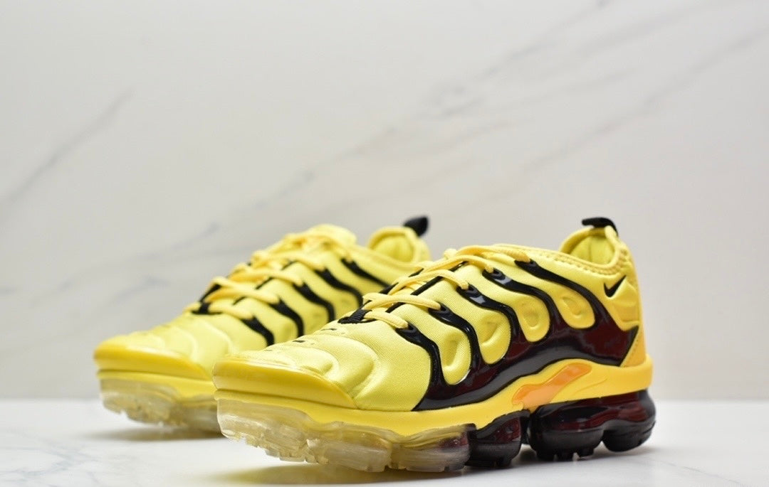 Nike Air VaporMax Plus “Yellow-Black”