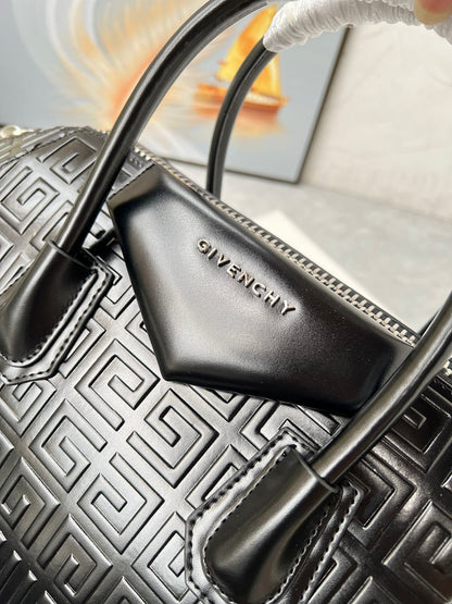 Givenchy Antigona Lock 4G Leather Bag