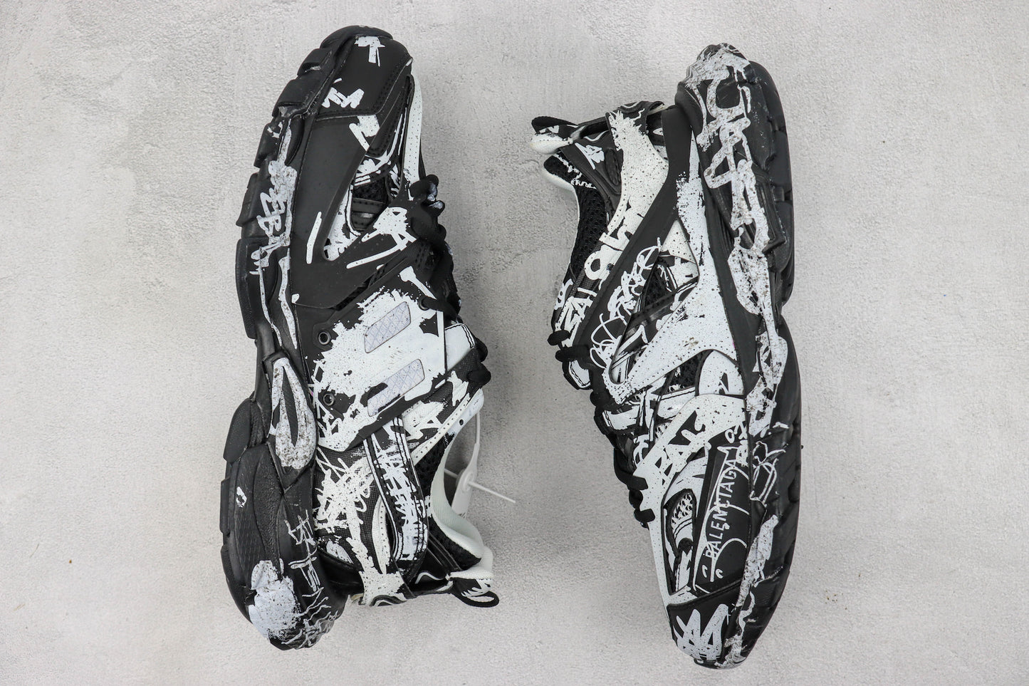 Balenciaga Track "Black-White-Graffiti"