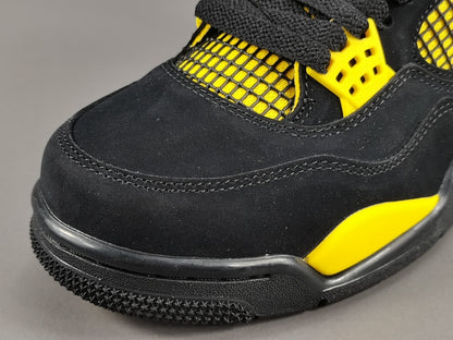 Air Jordan 4 Retro "Thunder"