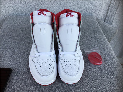 Air Jordan 1 Retro High OG "Metallic Red"
