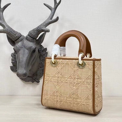 Dior Medium Lady Dior Bag "Natural Macrocannage Raffia"