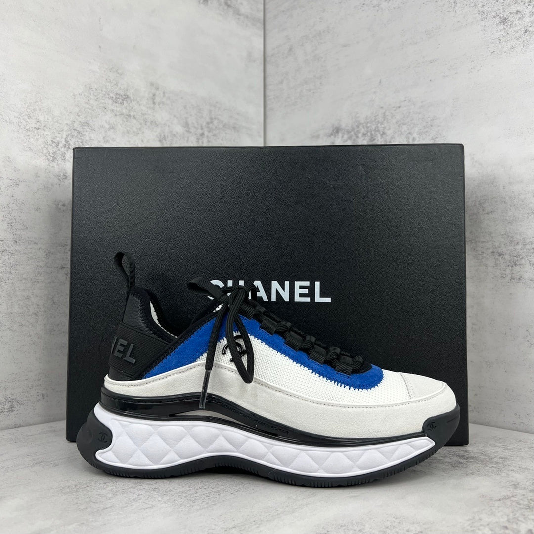 Chanel 22B "White-Grey-Blue"