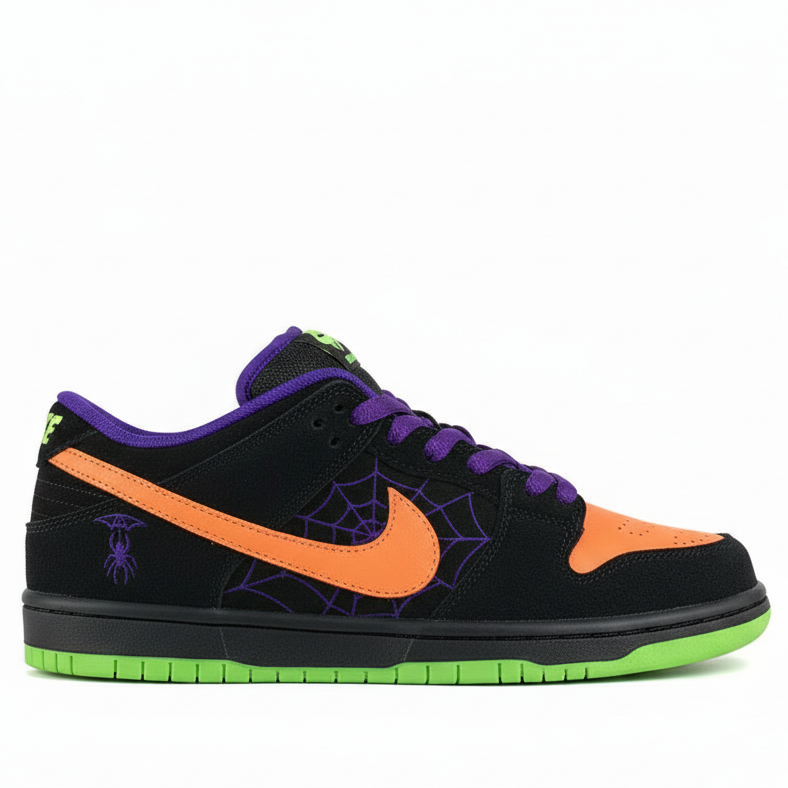 Nike SB Dunk Low "Night Of Mischief"