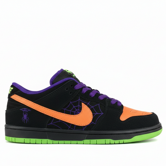 Nike SB Dunk Low "Night Of Mischief"