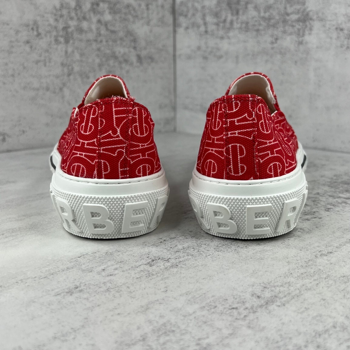 Burberry Slip-On "Red-White Monogram"