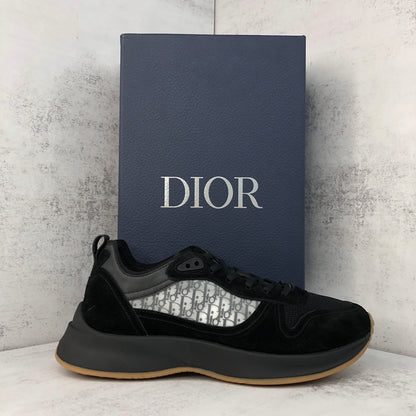 Dior B25 "Black"
