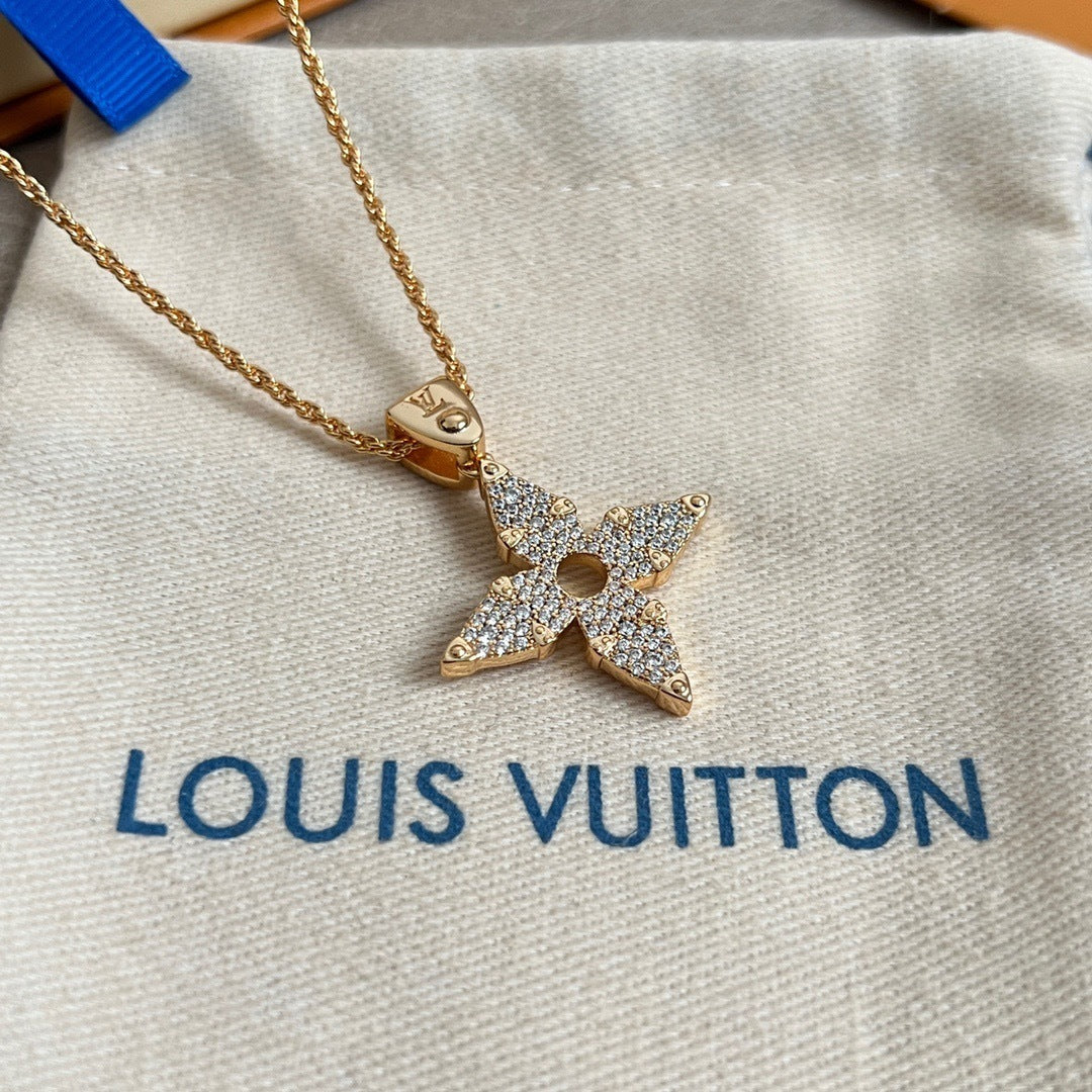 Louis Vuitton LV Rope Pendant