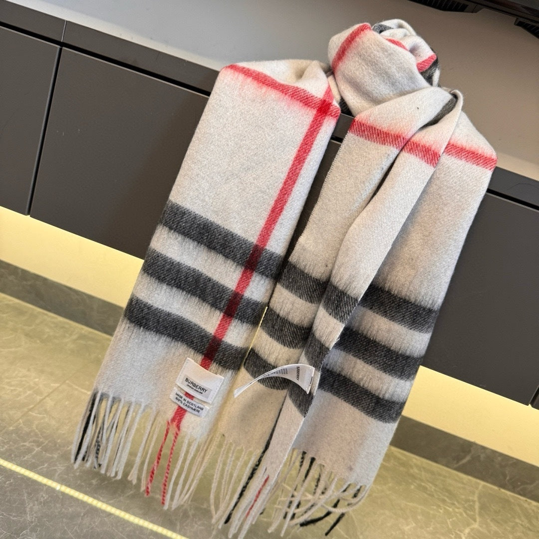 Burberry Cashmere Scarf "Beige-Black"