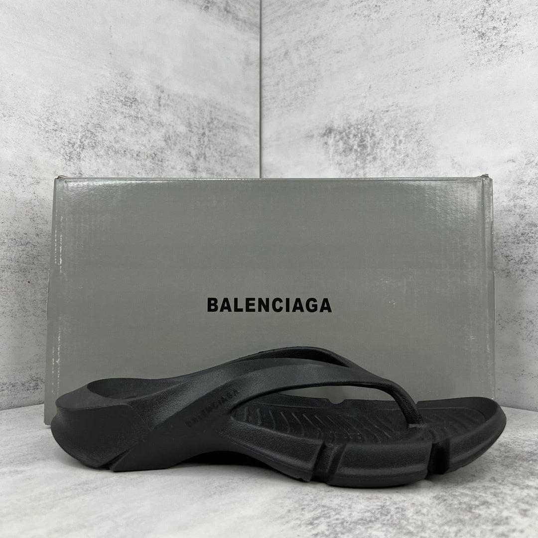 Balenciaga Mold Thong Flip-Flops "Black"