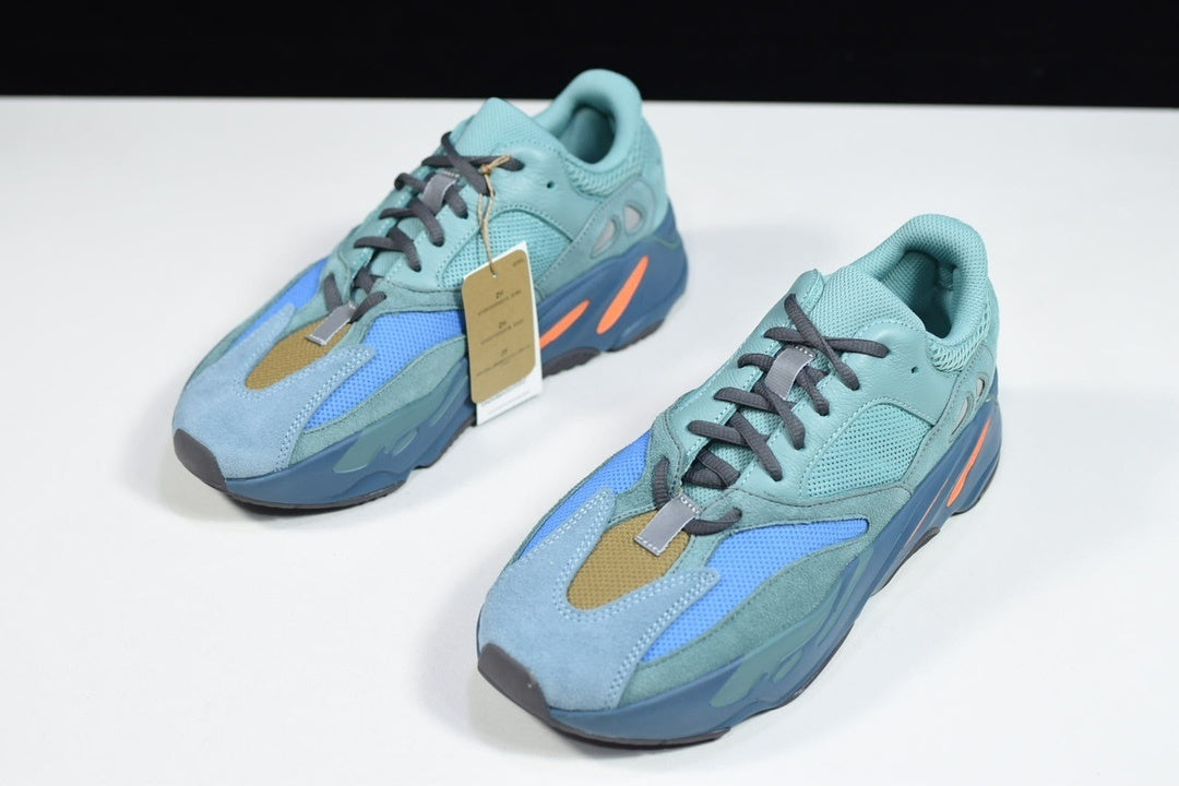 Yeezy 700 "Faded Azure"