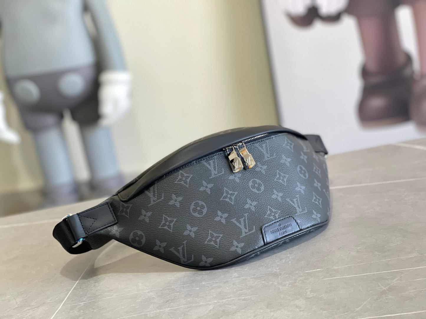 Louis Vuitton Discovery Bumbag PM