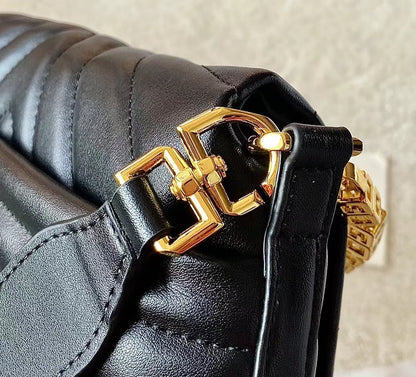 Givenchy Quilted Leather 4G Chain Shoulder Bag