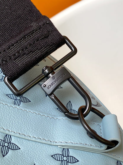 Louis Vuitton Keepall Bandoulière 50
