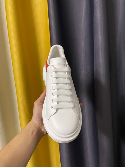 Alexander McQueen Oversized "White-Red Croc Effect"