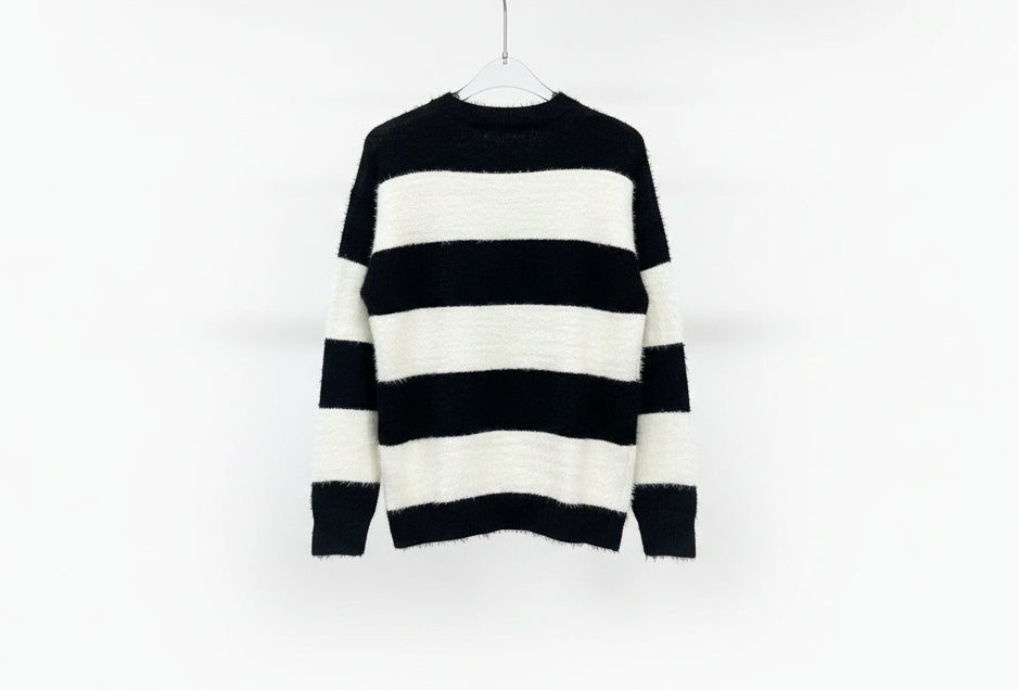 Chanel Sweater "Black-White"