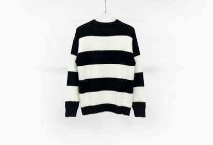 Chanel Sweater "Black-White"