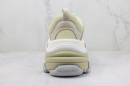Balenciaga Triple S "Light Grey-Beige"