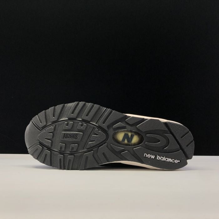 New Balance 990 “Black-Grey”