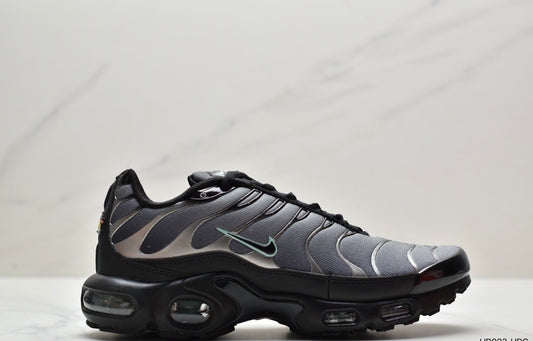 Nike Air VaporMax Plus "Grey-Black"