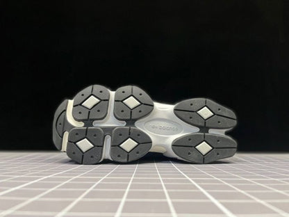 New Balance 9060R “Navy Blue-White”