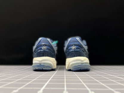 New Balance 1906R “Blue”