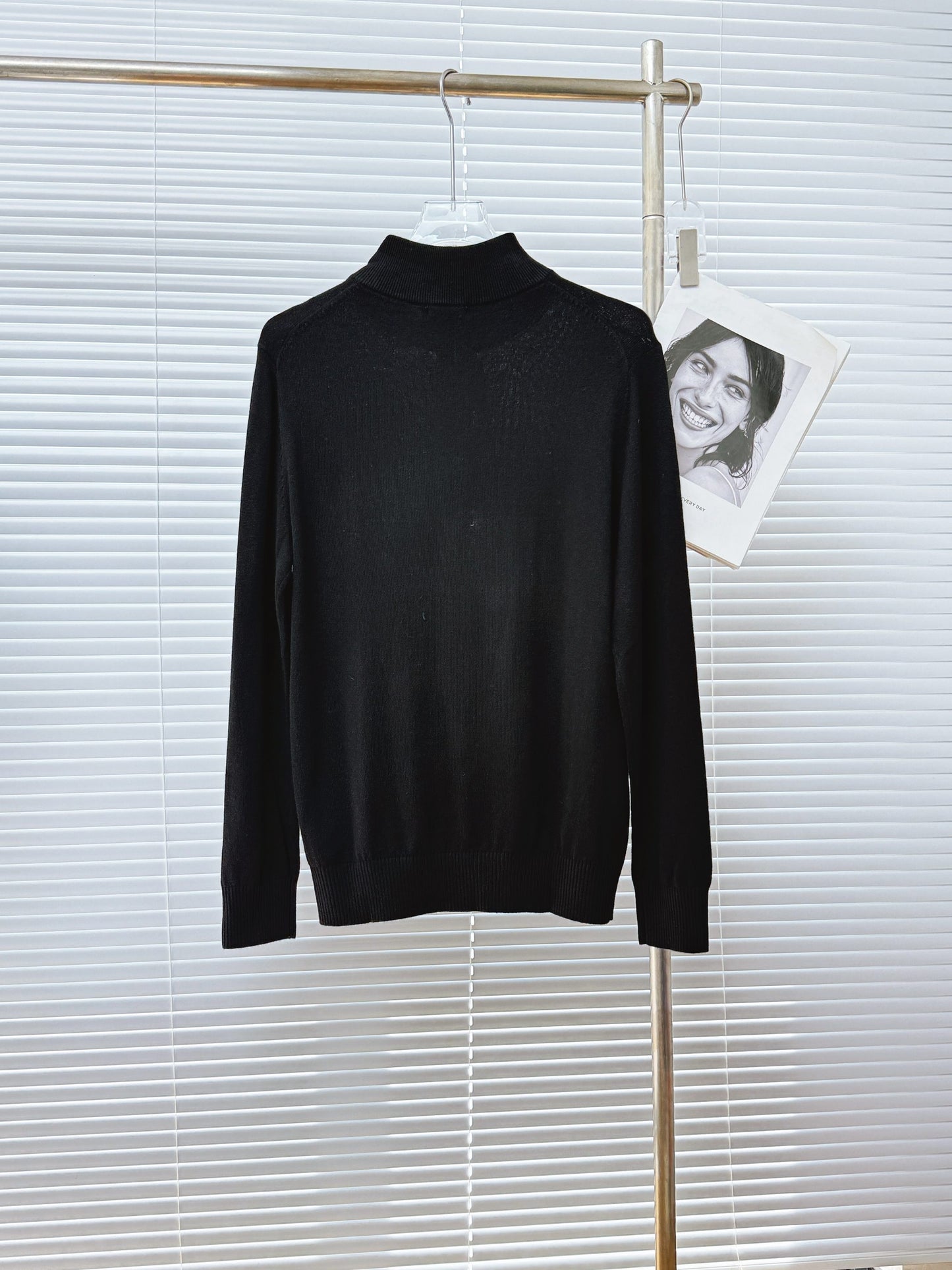 Burberry Cashmere Blend Half-Zip Sweater "Black"