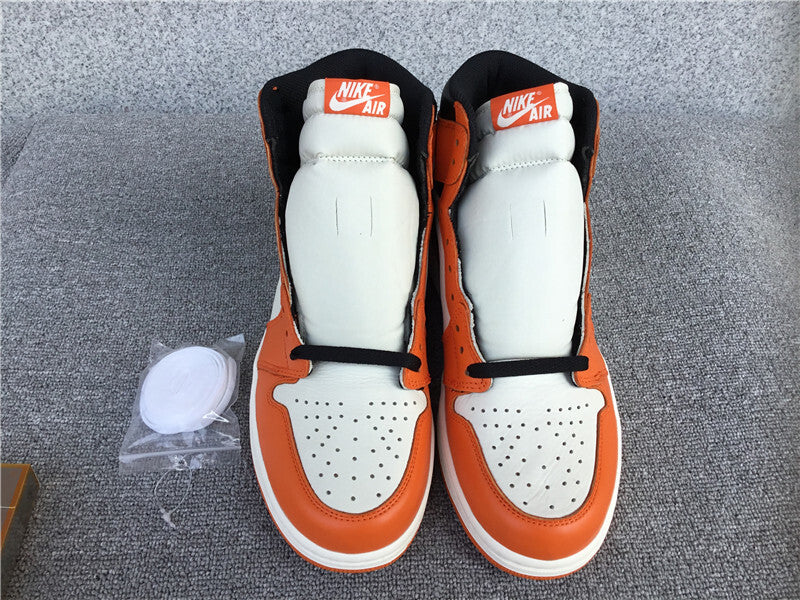 Air Jordan 1 Retro High OG "Shattered Backboard Away"
