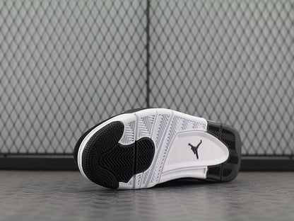 Air Jordan 4 Retro "Royalty"