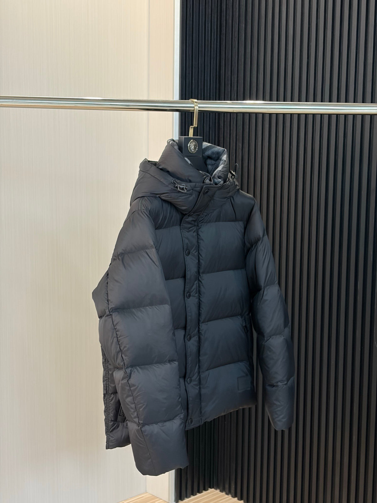 Burberry Halsby Down Puffer Jacket "Black"