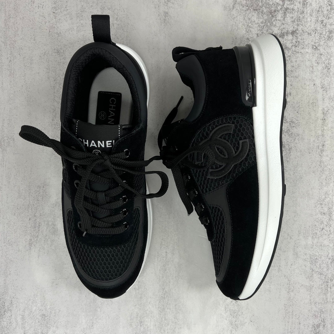 Chanel 22P Low "Black"