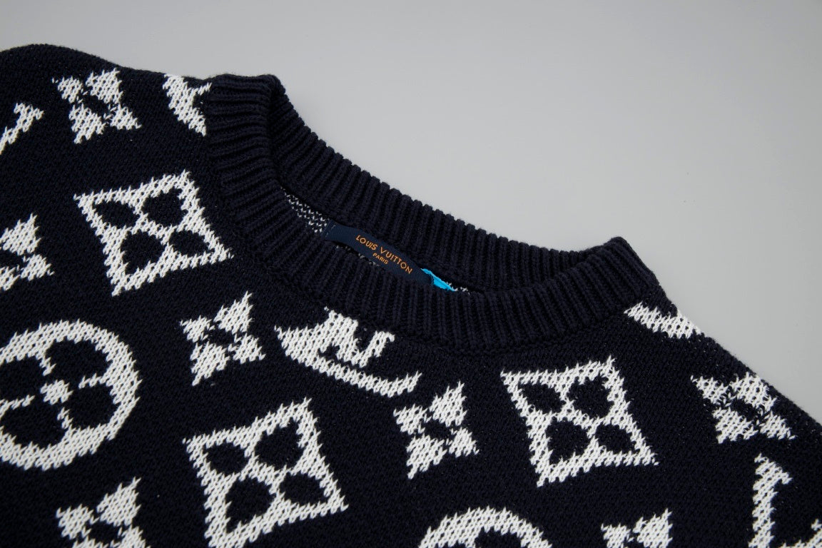 Louis Vuitton Sweater "Black-White Monogram"