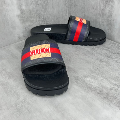 Gucci Slides "Black"