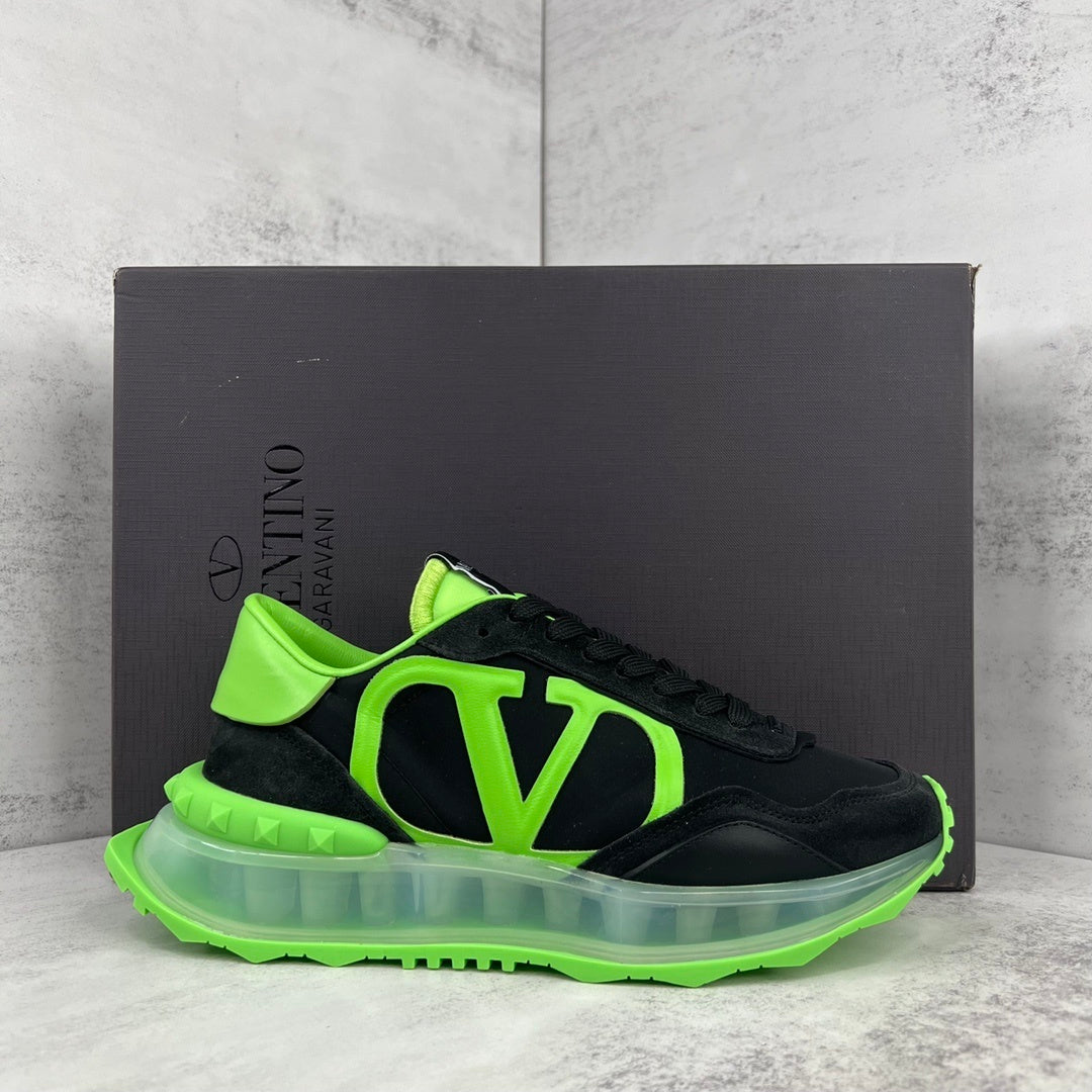 Valentino Garavani Netrunner "Black-Green"