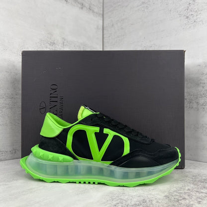 Valentino Garavani Netrunner "Black-Green"