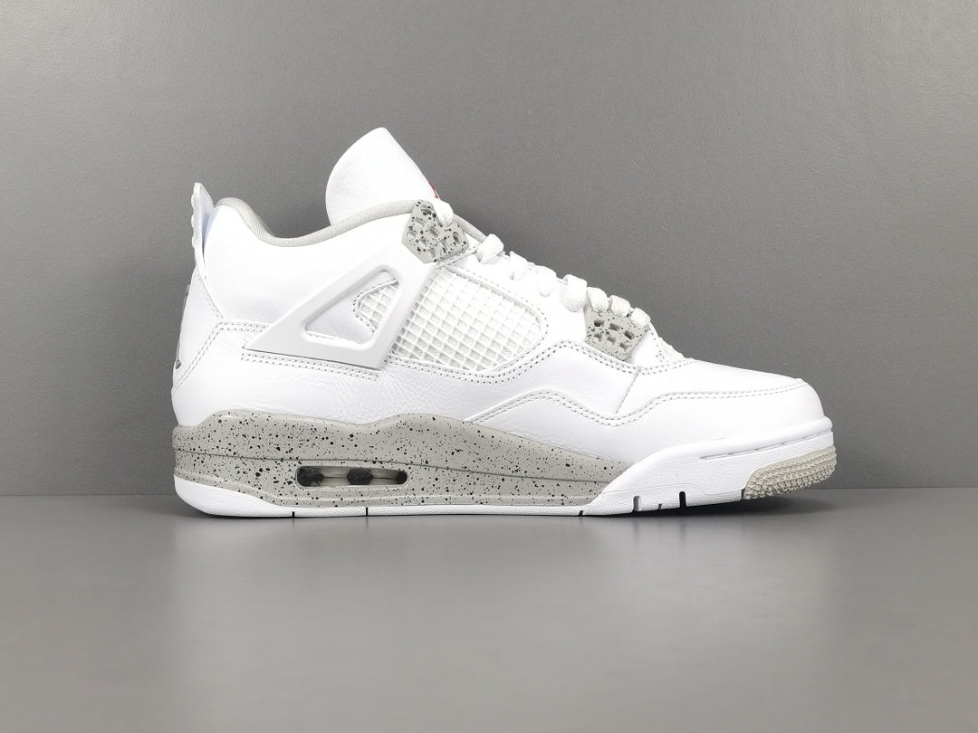 Air Jordan 4 Retro "White Oreo"