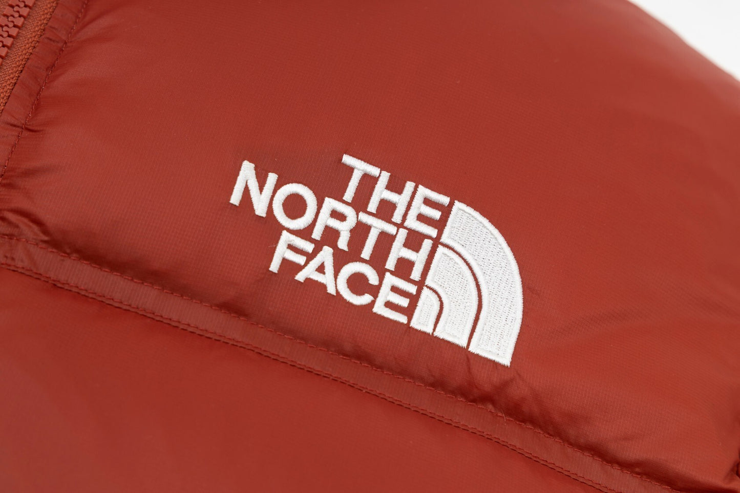 The North Face Nuptse Short Down Jacket "Redwood"