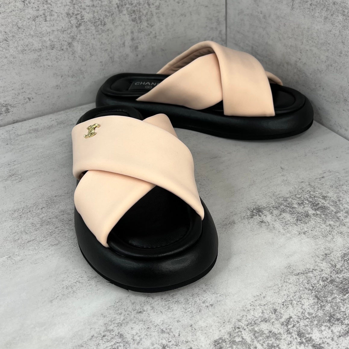 Chanel Slides "Black-Pink"