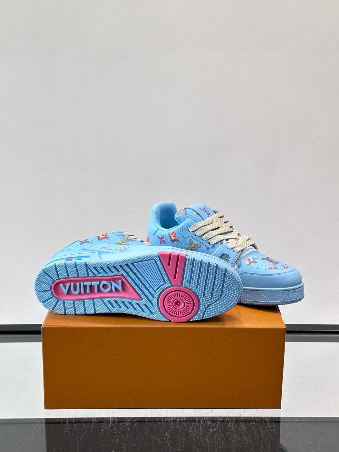 Louis Vuitton LV Trainers "Blue"