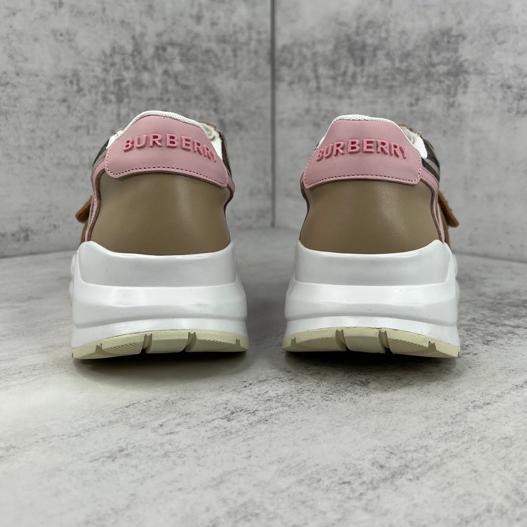 Burberry Ramsey "Beige-Brown-Pink"