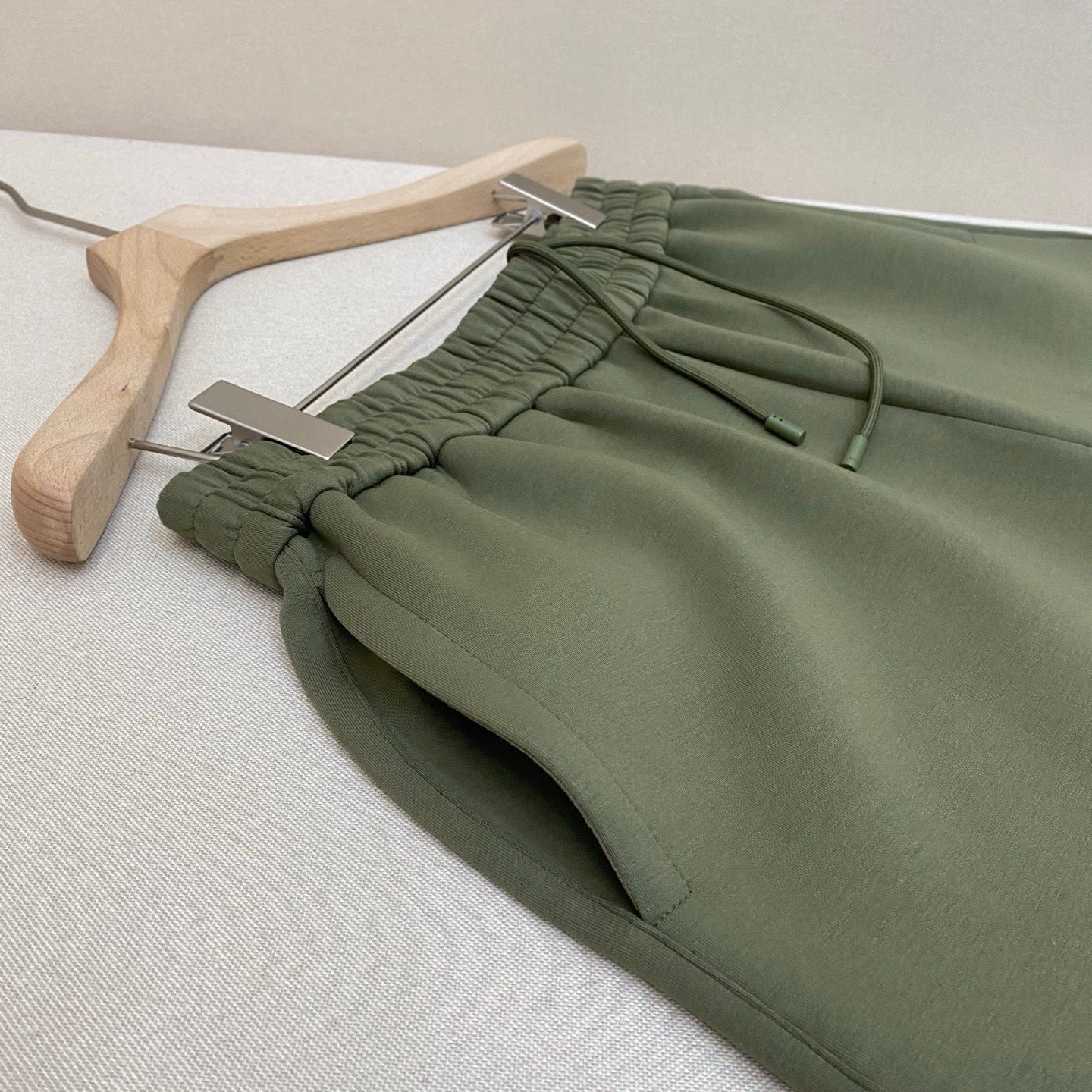 Gucci Logo Embroidered Shorts "Green"