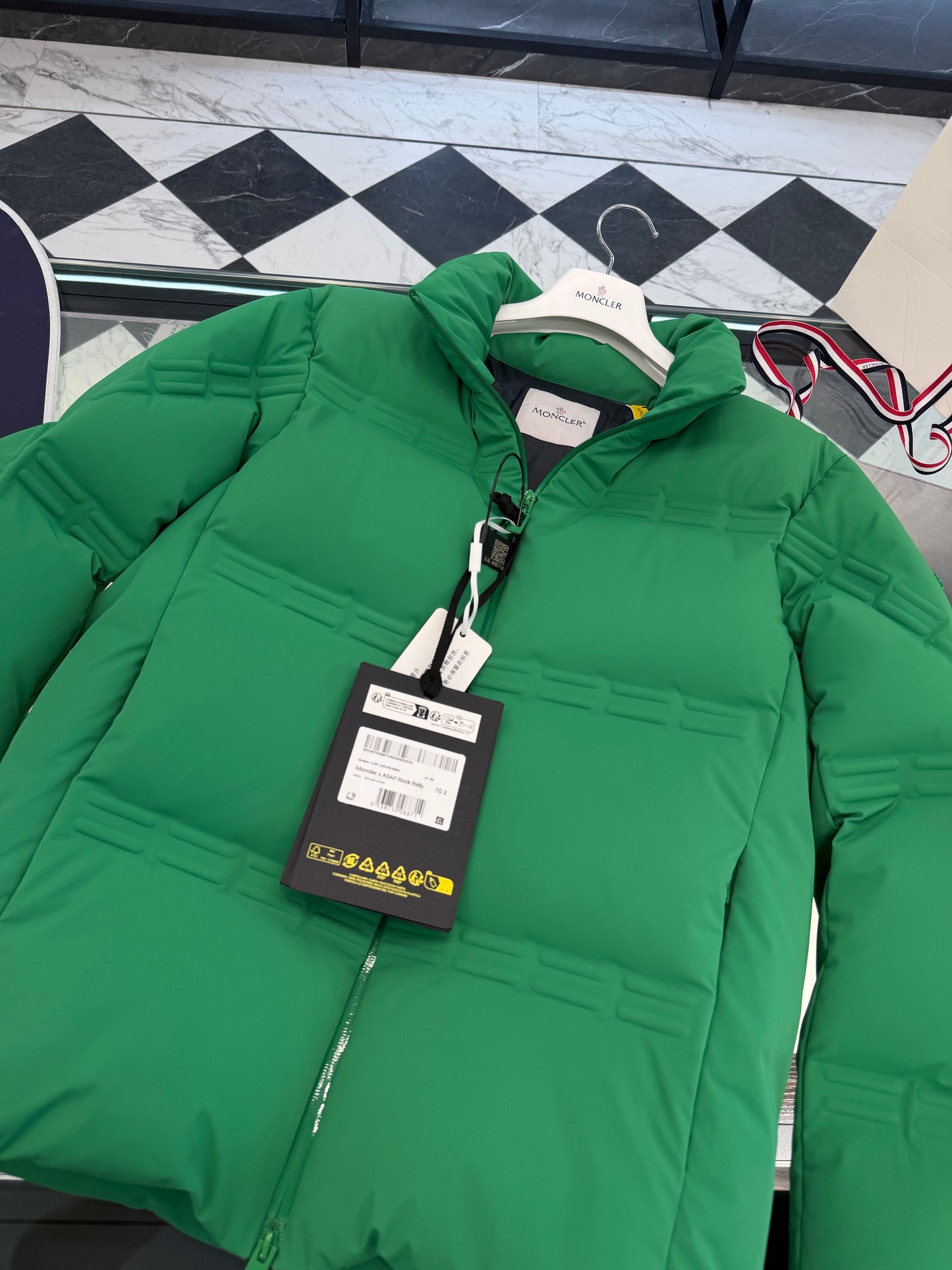 Moncler x A$AP Rocky Rally Short Down Jacket "Bright Green"